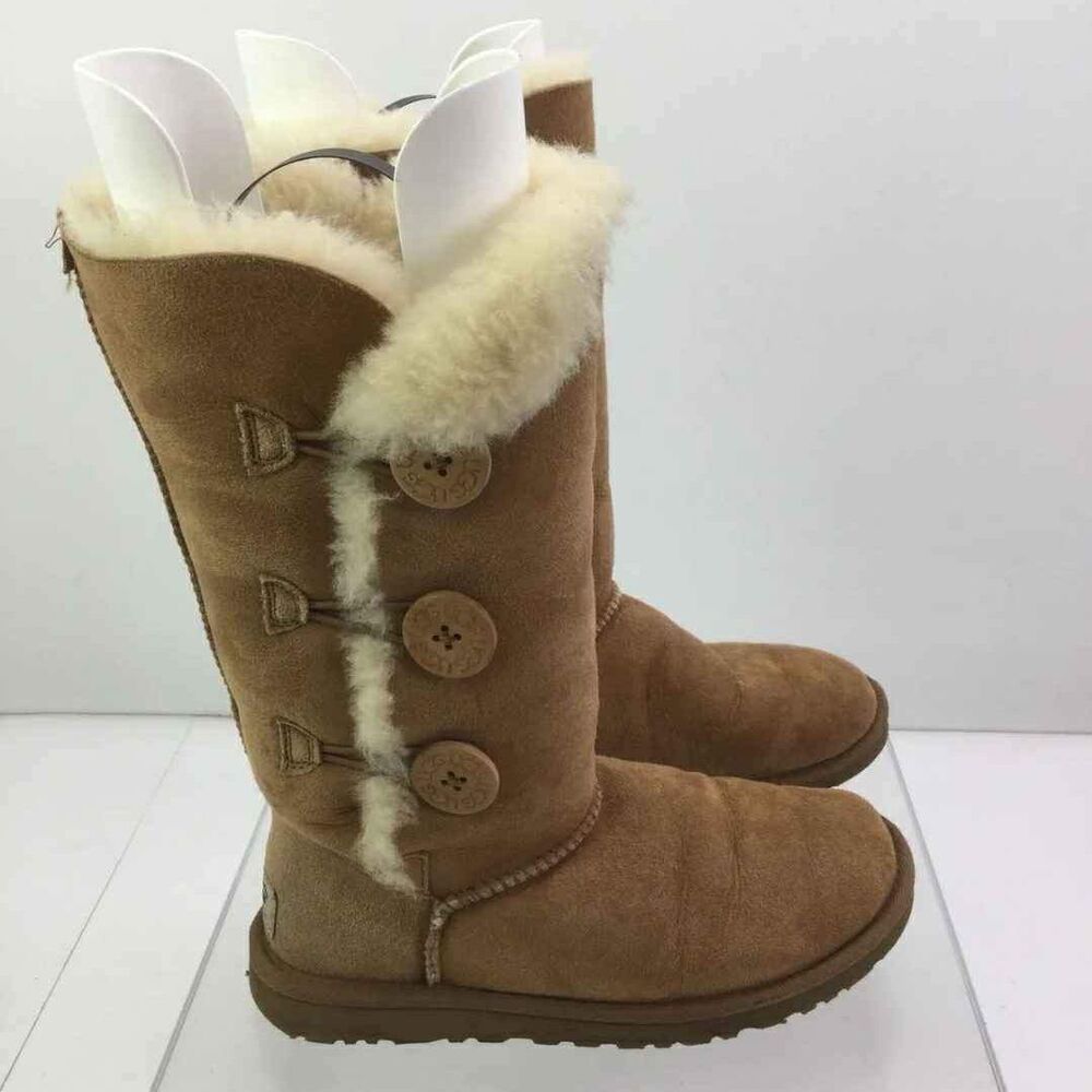 UGG Australia Chestnut Brown Shearling Sheepskin Bailey Button Triplet II 6